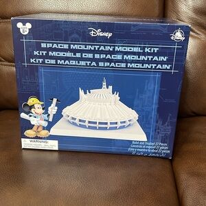 Disney Space Mountain Model Kit *new unopened*